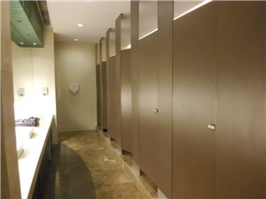 在哪能買到物超所值的衛(wèi)生間隔斷--衛(wèi)生間隔斷公司-福州騰勝辦公家具提供在哪能買到物超所值的衛(wèi)生間隔斷--衛(wèi)生間隔斷公司的相關(guān)介紹、產(chǎn)品、服務(wù)、圖片、價格辦公家具、辦公家具、衛(wèi)生間隔斷、階梯教室、辦公桌椅、異性沙發(fā)、